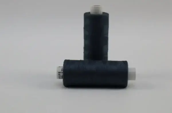 naehfaden-anthrazit-500m-spule-accessoires