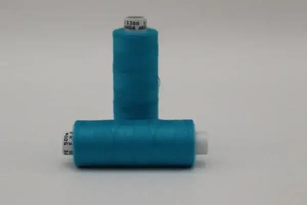 naehfaden-aqua-500m-spule-accessoires