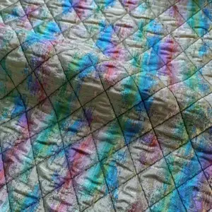 jacquard-rauten-gesteppt-bunt-stoff