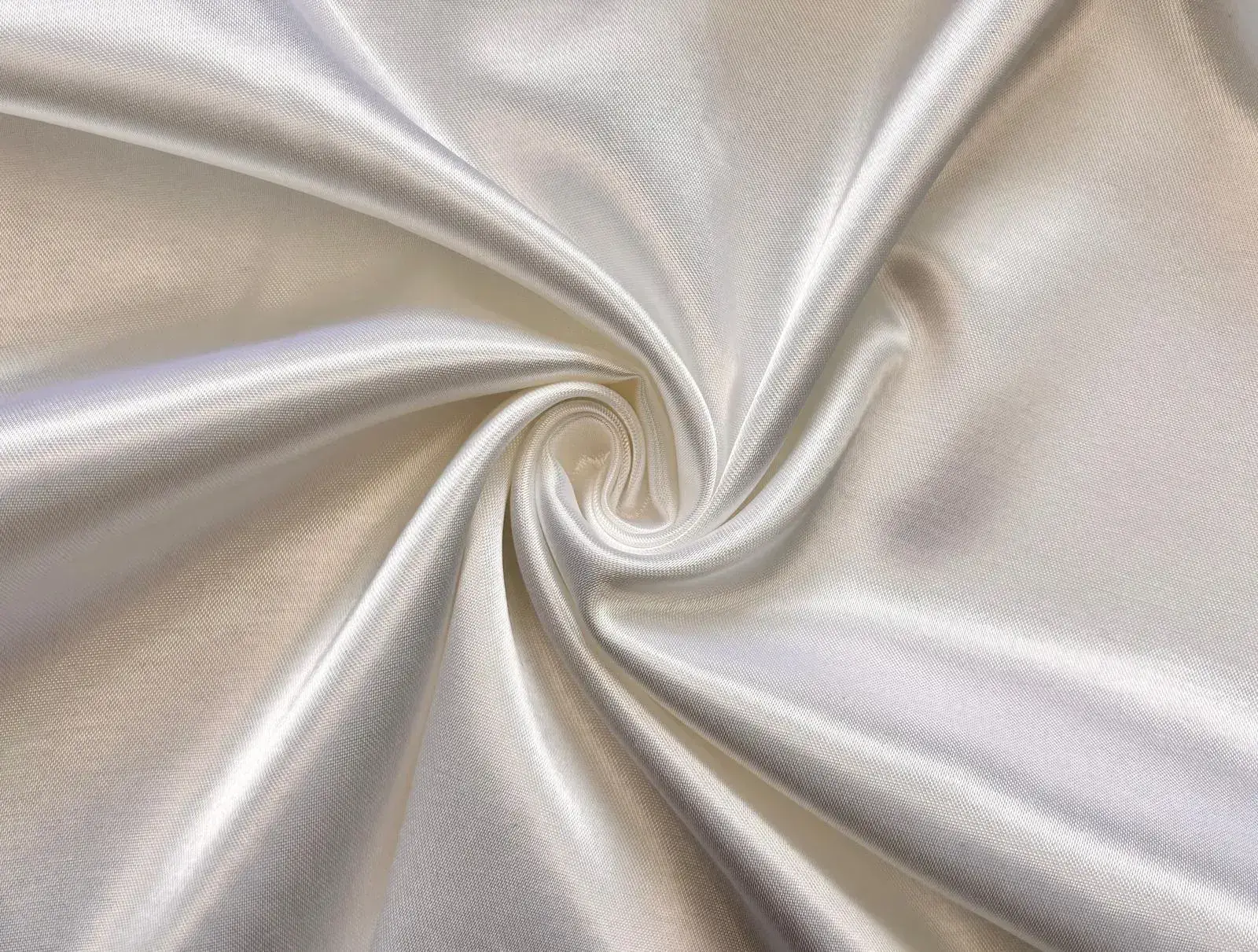 Fasnachts-Satin Stoff weiss